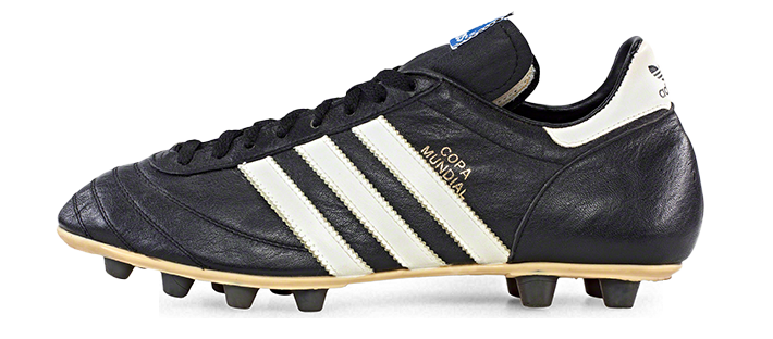 Az első adidas Copa Mundial 1982-ből